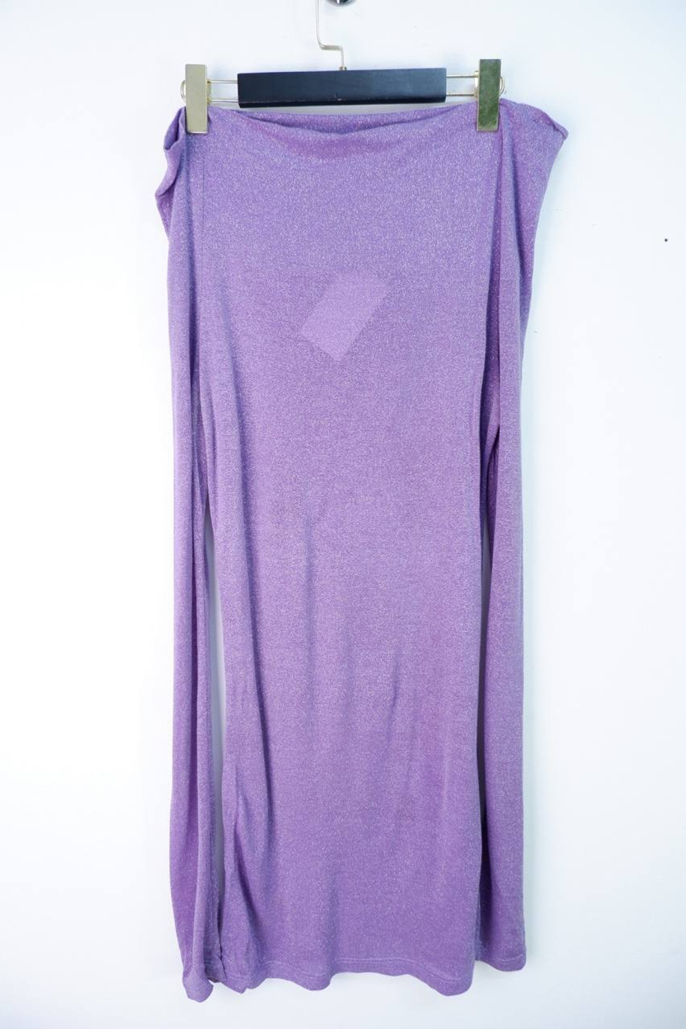 Платье Tunnel с открытыми плечами обтягивающее, визуально 46 размер