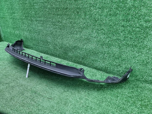 Юбка переднего бампера Geely Coolray (2023-н.в.)