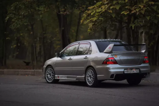 Спойлер var.1 в стиле Evo для Mitsubishi Lancer 9 (высокий)