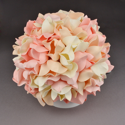 ULW-R07 T-3000K-150C-A Гортензия Белый-Радужный Светильник светодиодный со сменной лампойв-к. E27. теплый белый свет 3000K. Плафон D150мм. прозрачный. Белое основание. TM Uniel