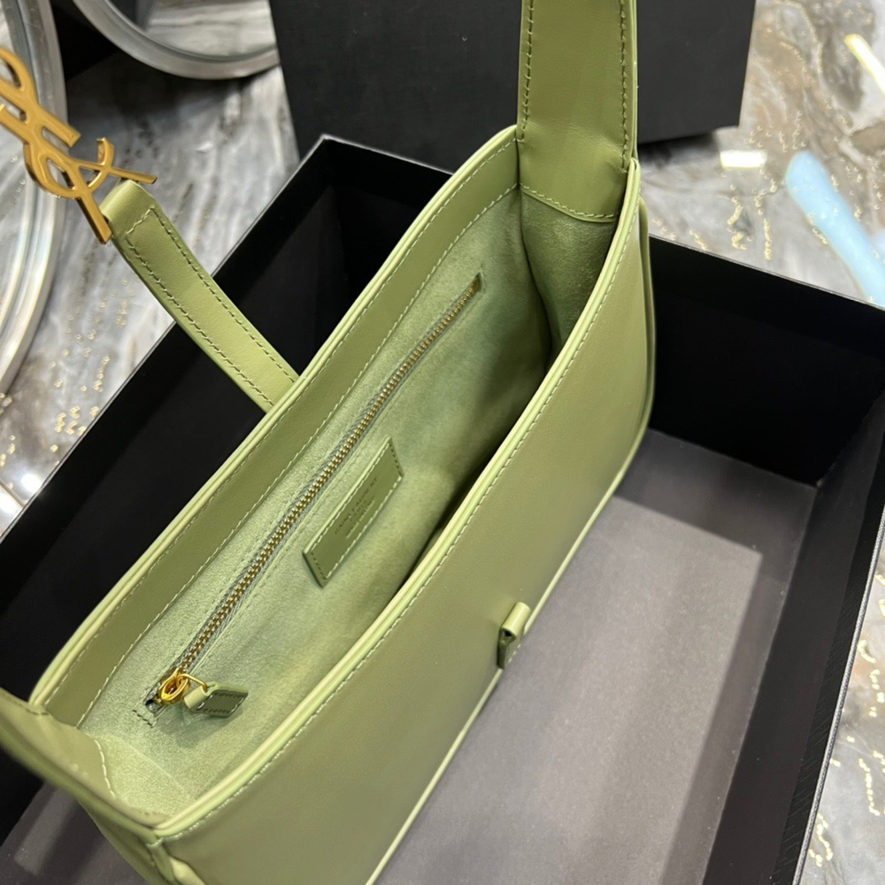 Saint Laurent Le 5 à 7 Hobo Bag