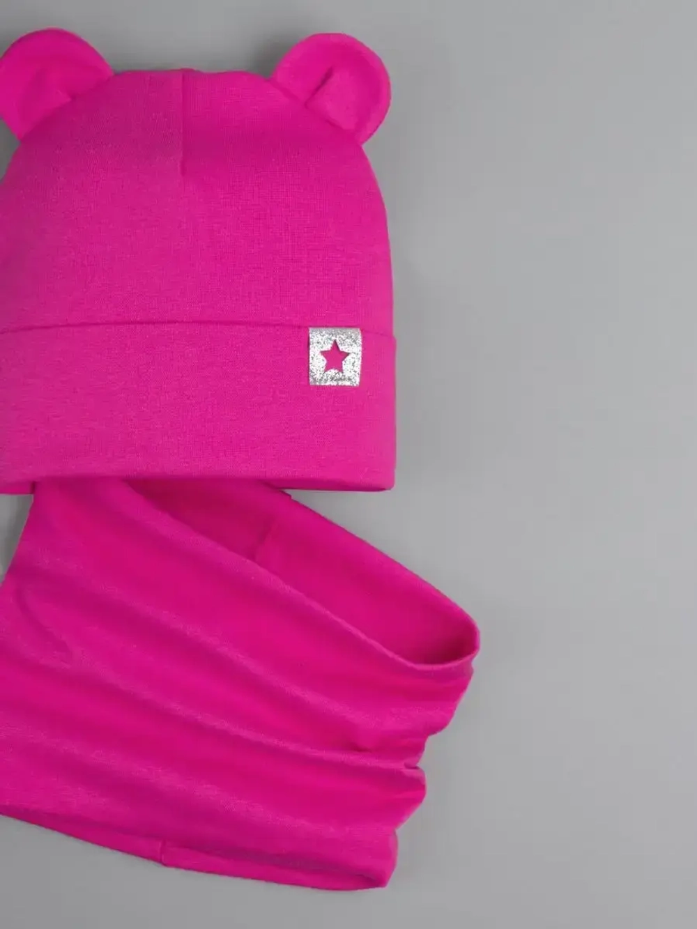 Шапка для девочки со снудом розовая, осенняя