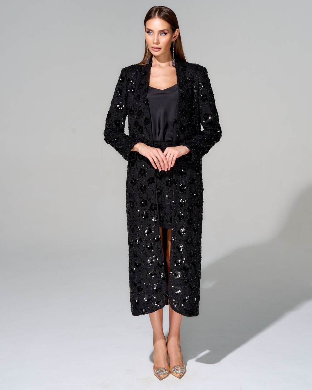 Удлиненный кардиган из премиального твида с вышивкой стеклянным бисером