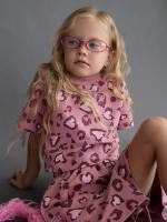 Костюм для девочки, футболка и шорты в сад