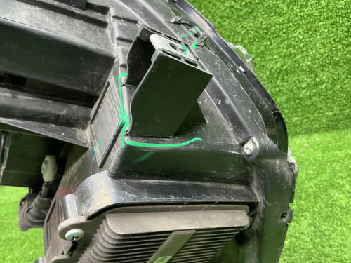 Фара правая Tank 500 (2021-н.в.) LED