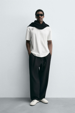 ZARA ФУТБОЛКА С ВЫШИВКОЙ, БЕЛЫЙ