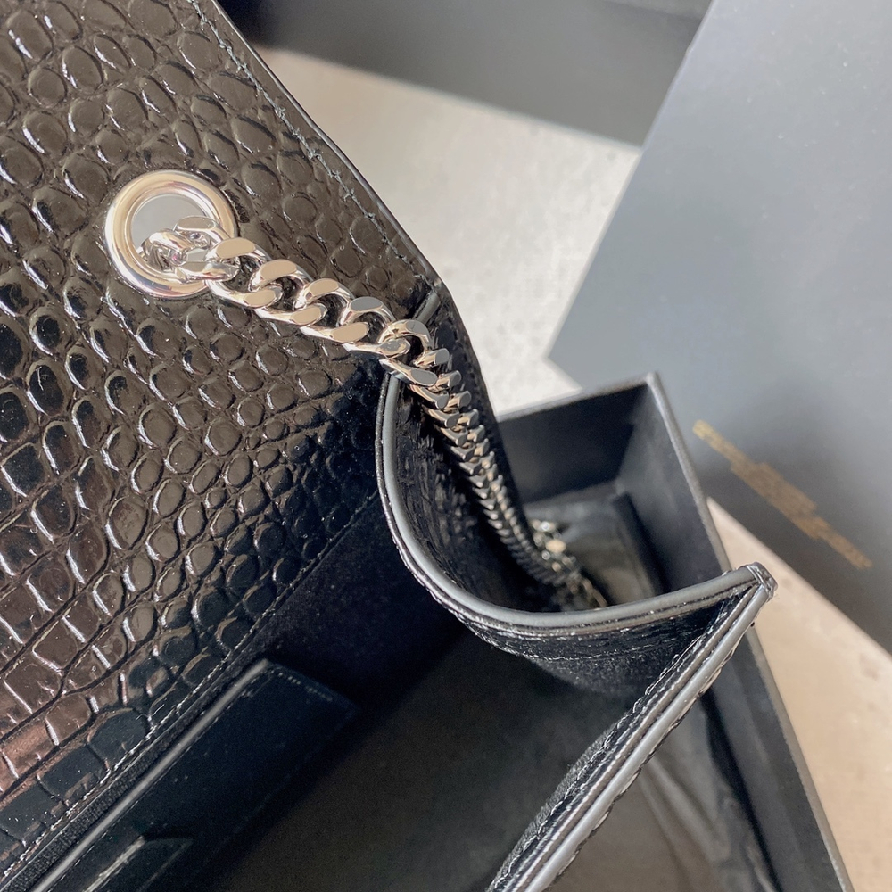 YSL Kate Medium 24 cm