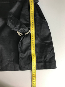 Платье Guess лаконичное, маркировка S, визуально на 44 размер, новое