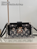 Louis Vuitton Petite Malle