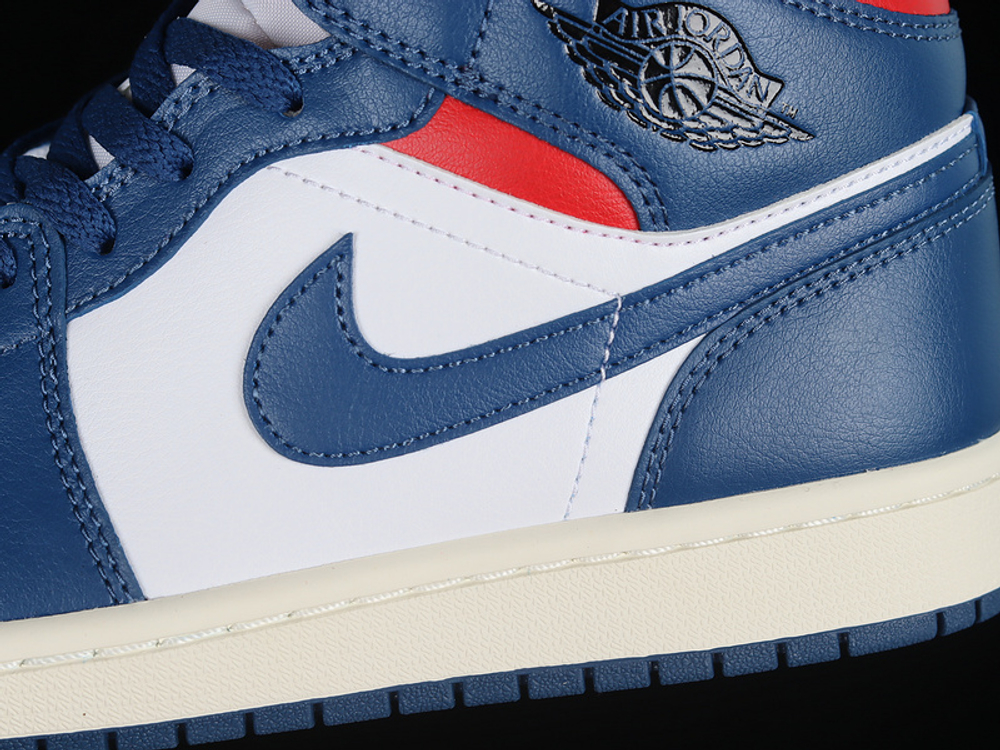 Jordan 1 Mid French Blue Gym Red