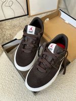 Новые замшевые кеды Jordan Series, 34,5