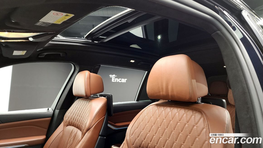 BMW X7 (G07) xDrive 30d M Sports 6-и местный (04.2020)