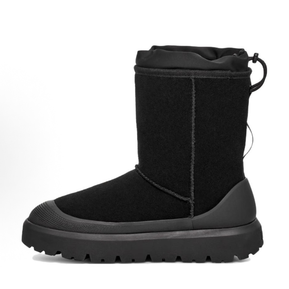 UGG Mens Classic Short Weather Hybrid Black