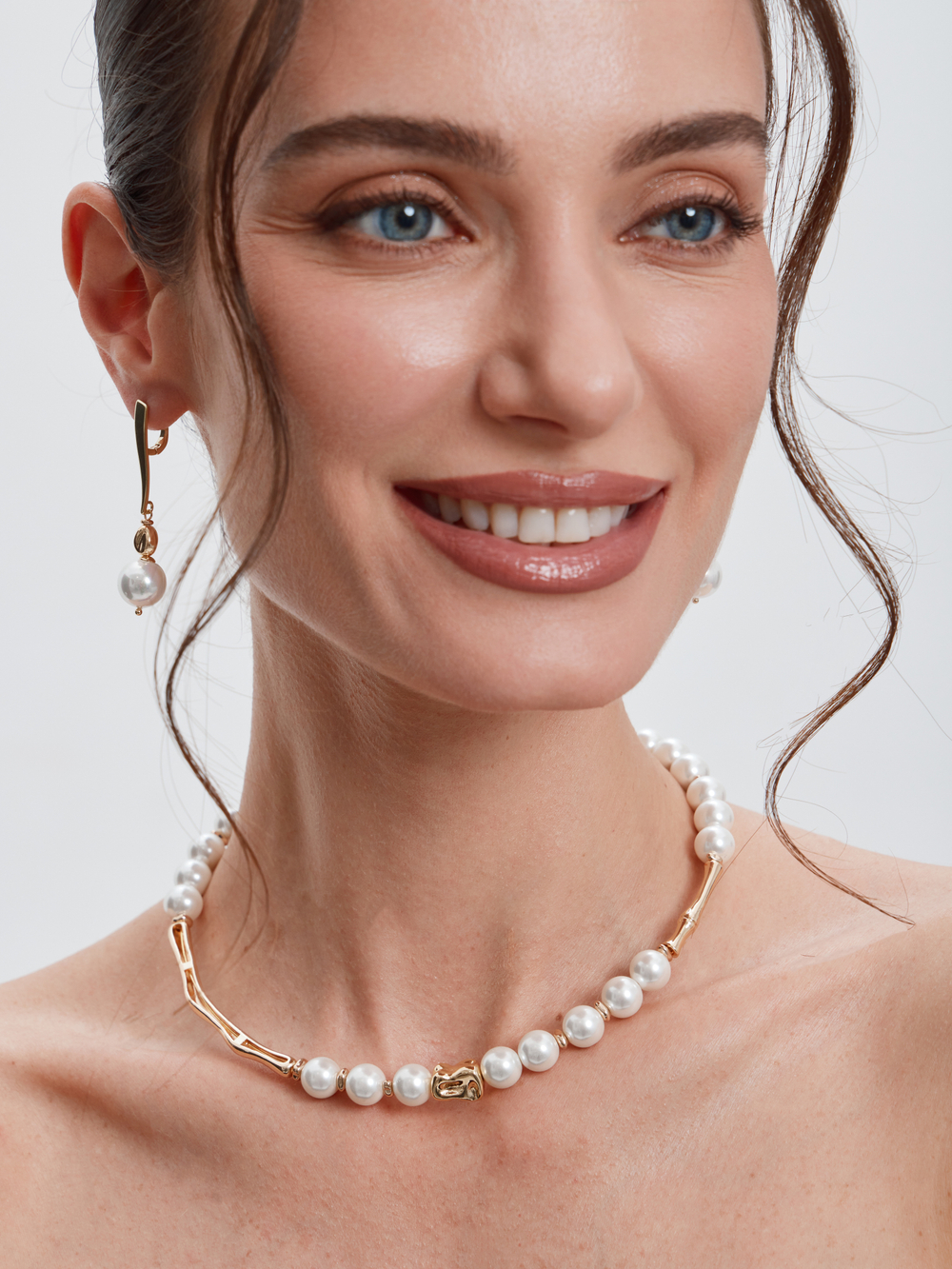 91004476 Колье Selena Pearls