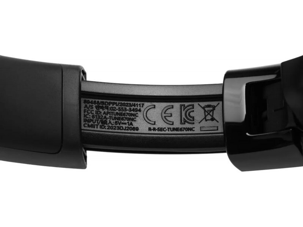 Наушники JBL Tune 670NC черный