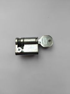 Вставка ЗС-2 (+ключ. винт BD-Zn) 430000.0034