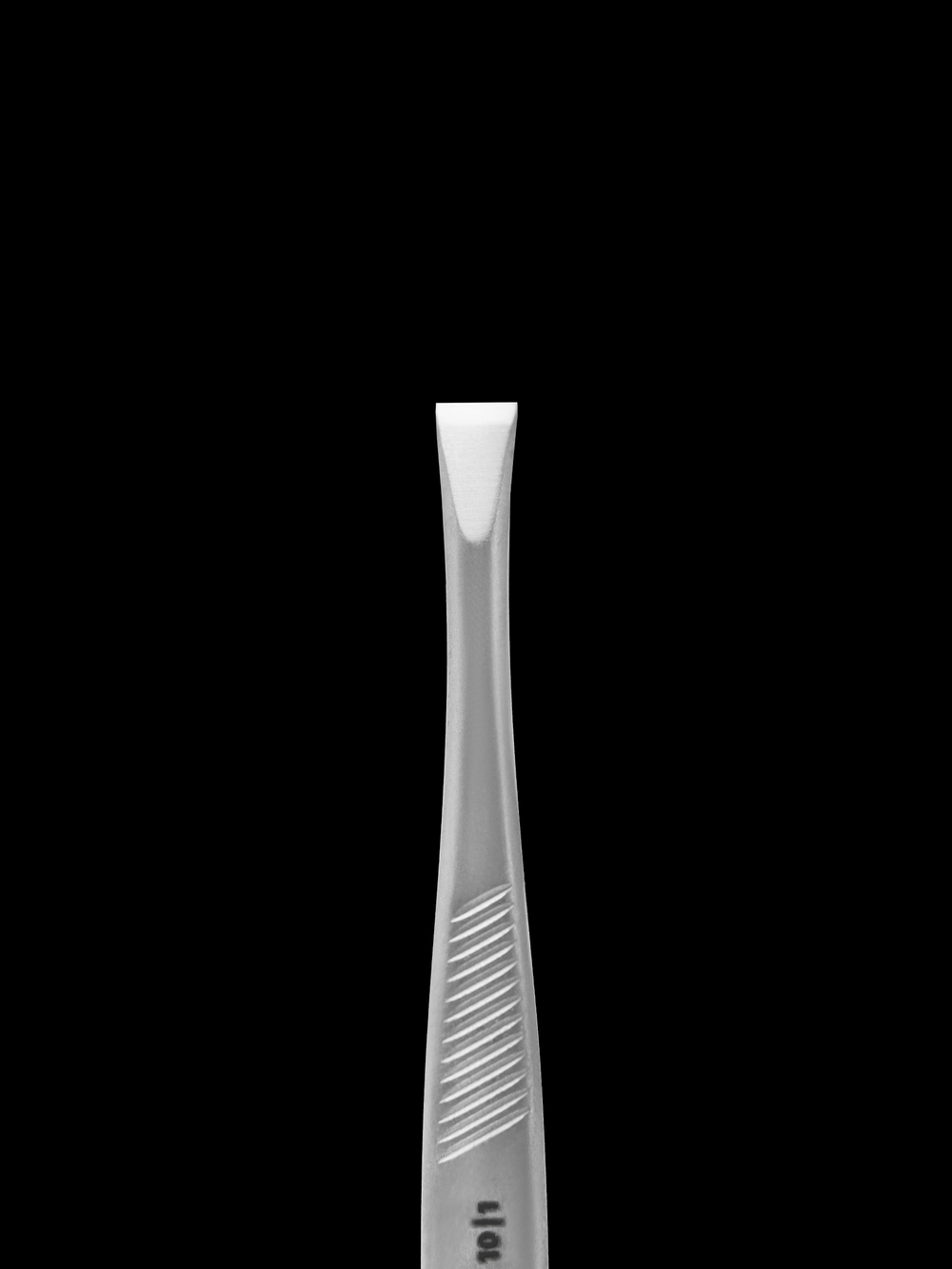 Пинцет для бровей Classic 10 TYPE 1