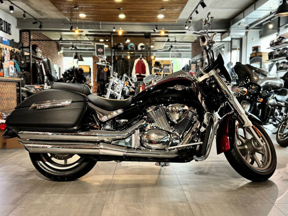 SUZUKI C90T BOULEVARD BOSS