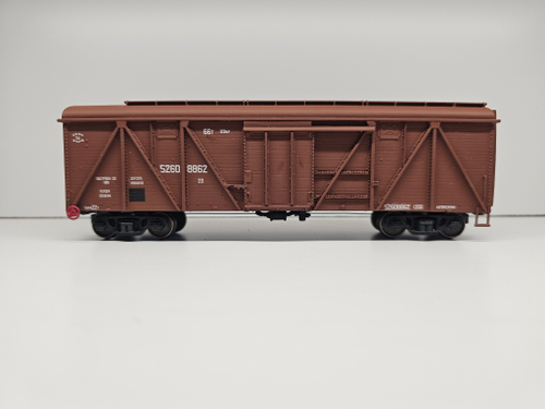 Крытый вагон  11-066  СССР Коричневый