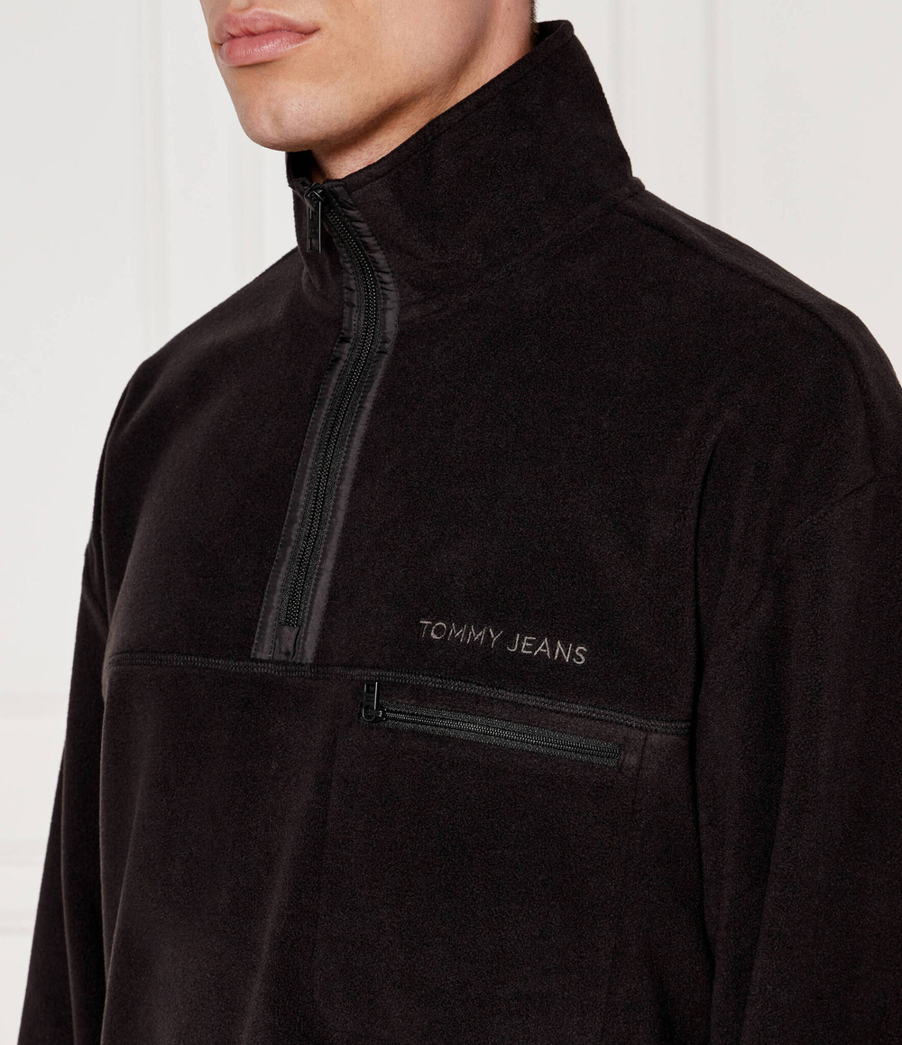 Флисовые худые Tommy Jeans - черный(DM0DM20506)