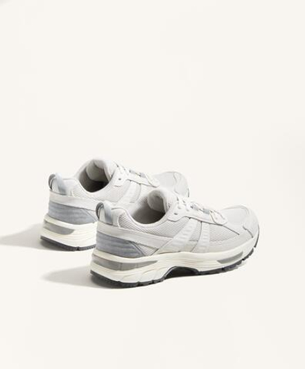 Oysho Универсальные беговые кроссовки из натуральной кожи, серый