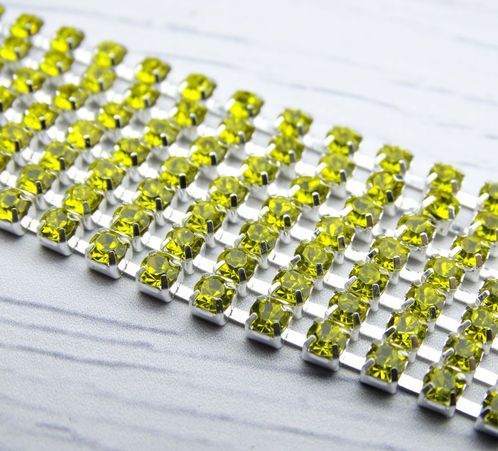 ЦС008СЦ3 Стразовые цепочки (серебро), цвет: желтый, размер: 3 мм, 70 см/упак.