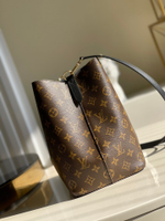 Louis Vuitton NeoNoe MM