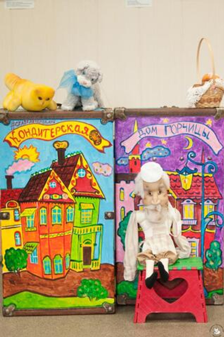 Кукольный спектакль "Сказка в чемодане"