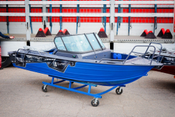 Алюминиевая лодка Berkut S DC