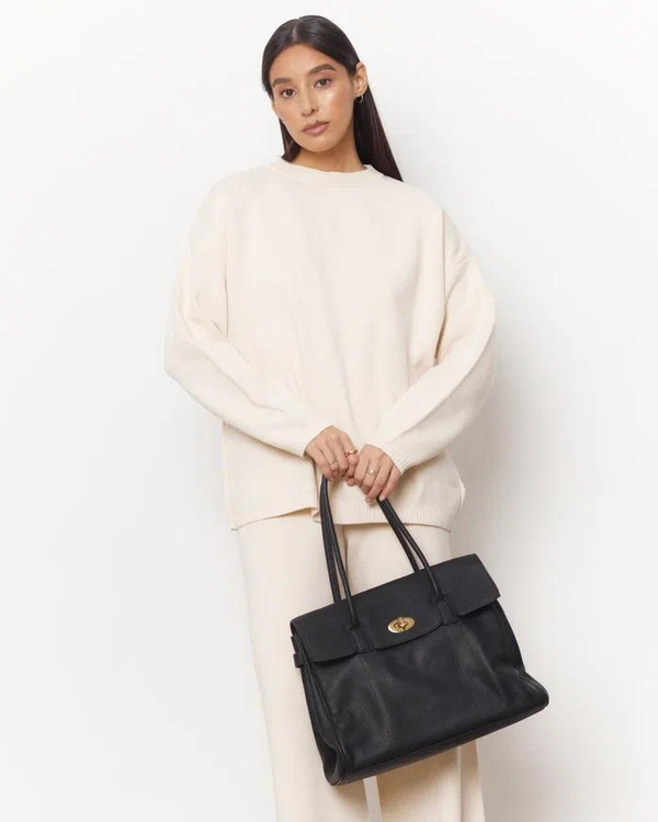 MAX чёрный - легкая вмятина на коже №20