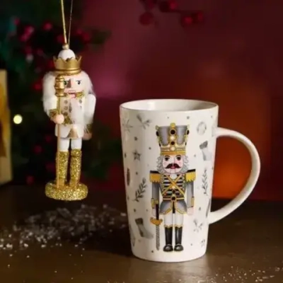 Набор подарочный «ЩЕЛКУНЧИК» (кружка 385мл+ёлочная игрушка) золотой