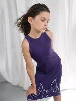 Летнее фиолетовое платье в сад для девочки