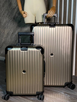Чемодан Rimowa