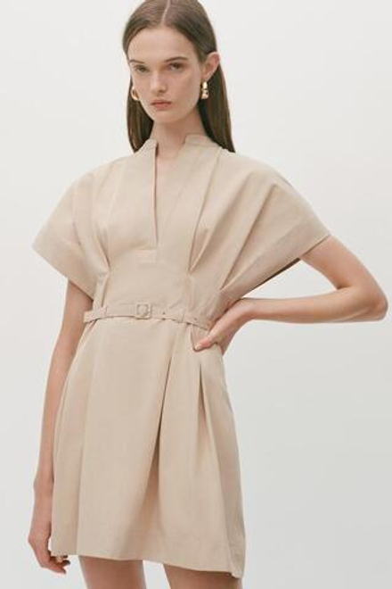 ZARA КОРОТКОЕ ПЛАТЬЕ ИЗ КОЛЛЕКЦИИ ZW С ПОЯСОМ, СВЕТЛЫЙ РЫЖЕВАТО-КОРИЧНЕВЫЙ