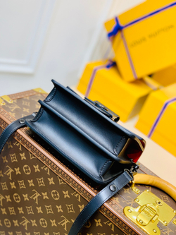 Louis Vuitton Mini Dauphine