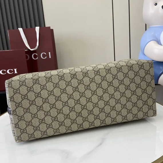 Сумка-тоут Gucci GG Emblem , чёрный
