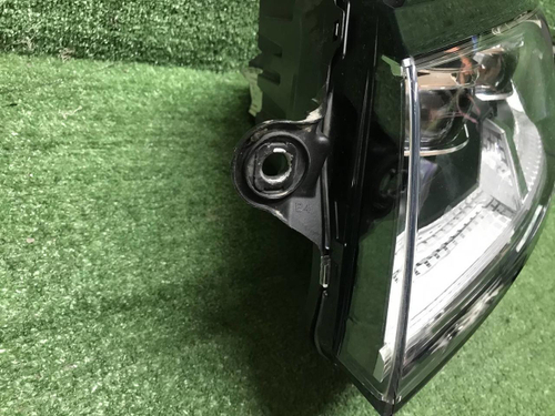 Фара левая VW Multivan T6 (2019-н.в.) LED