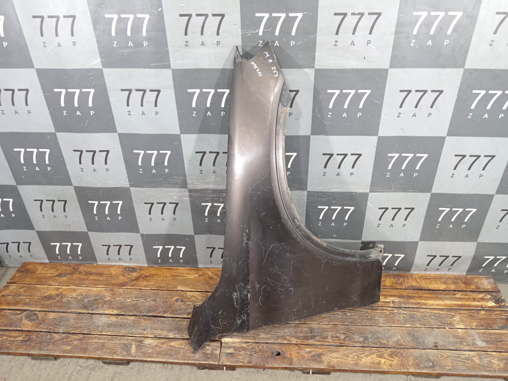 Крыло переднее правое Mercedes GLC (X253) 15-нв Б/У Оригинал A2538800218