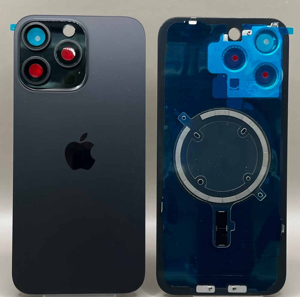 Крышка iPhone 15 Pro Black Titan/ Черный титан ориг