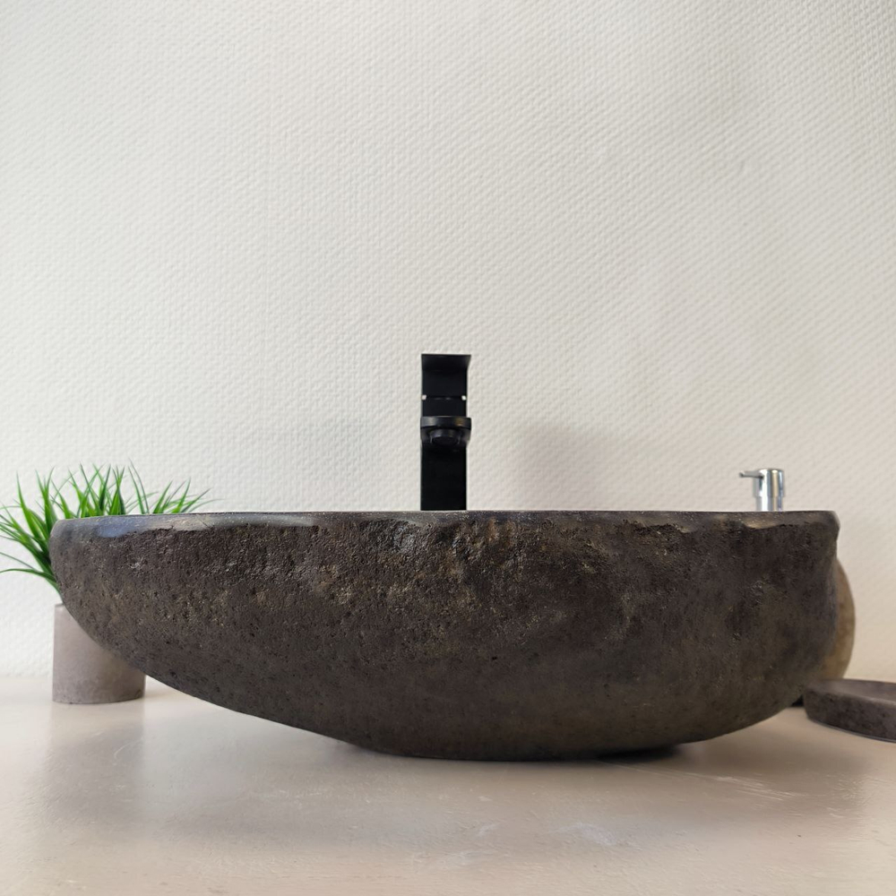 Раковина из речного камня RS-66032 47х36х15 из натурального камня