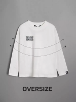 Белый лонгслив оверсайз для школы