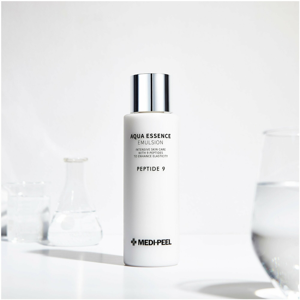 Пептидный тонер-эссенция д/зрелой кожи Medi Peel Peptide 9 Aqua Essence Toner 250 мл.