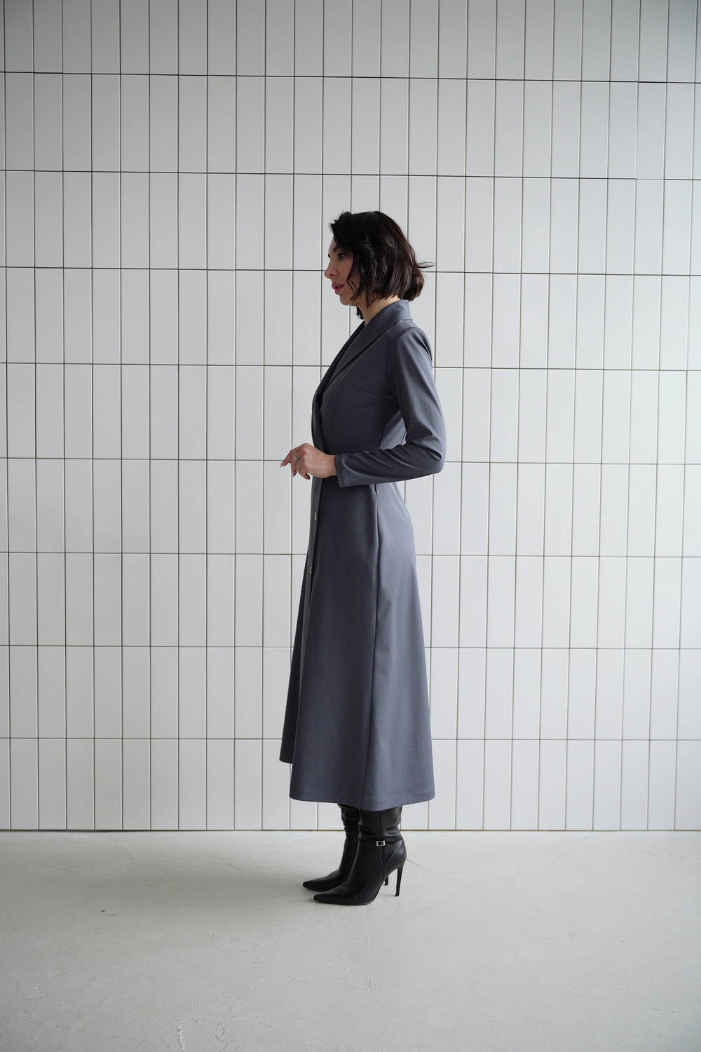 Платье "Элегантная особа" графит