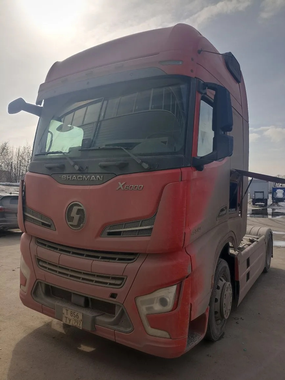 Shacman (Shaanxi) SX* 4x2 Седельный тягач SX4188YY381 (Дизельный, 12,5 л, 473 л.с., АТ)