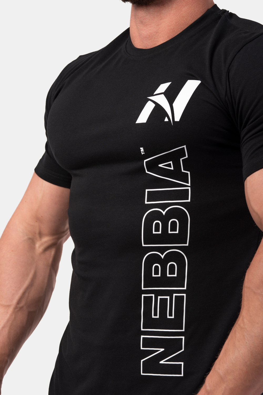 Футболка VERTICAL LOGO NEBBIA T-SHIRT 293 Черная