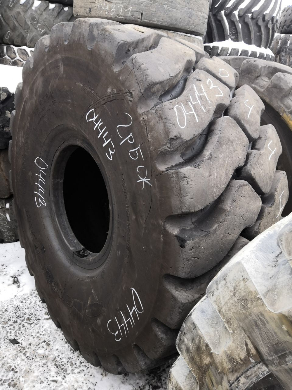 29.5R25 Goodyear RT-5D шина б/у