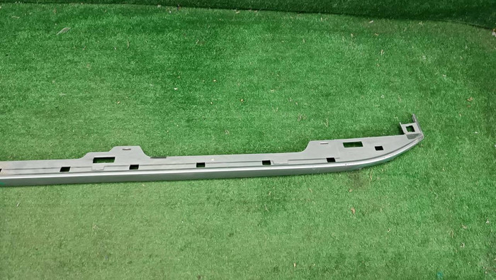 Накладка подножки правая Toyota Land Cruiser Prado (2009-н.в.)