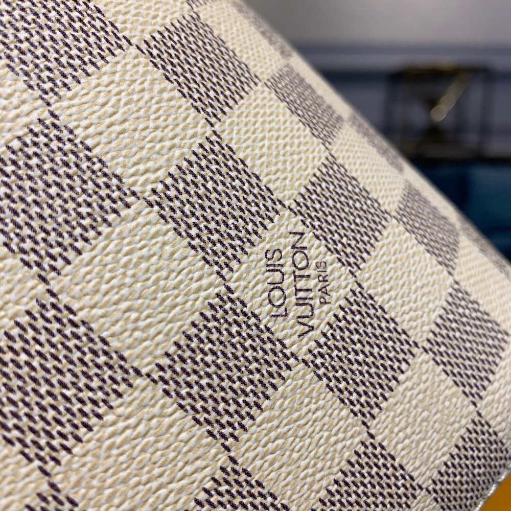 Louis Vuitton NeoNoe MM