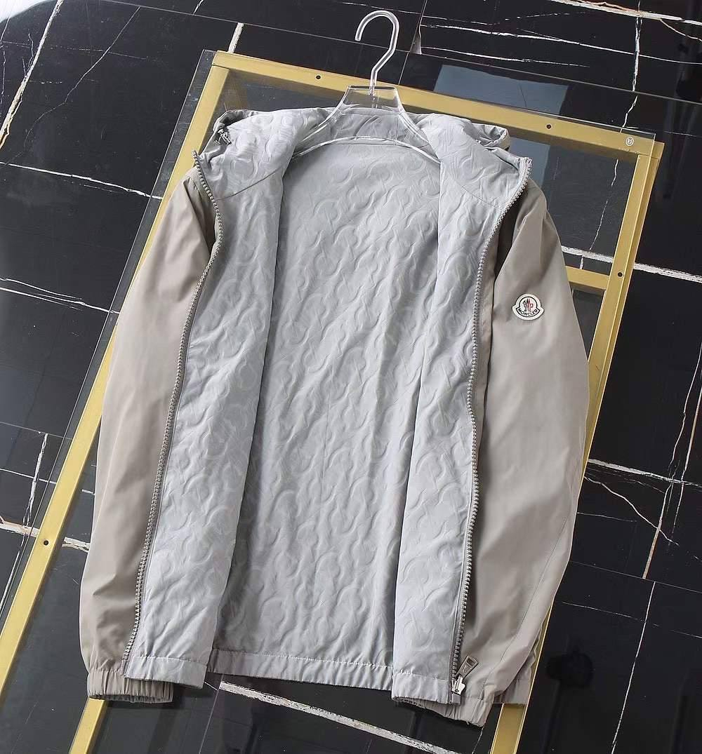 Ветровка Moncler