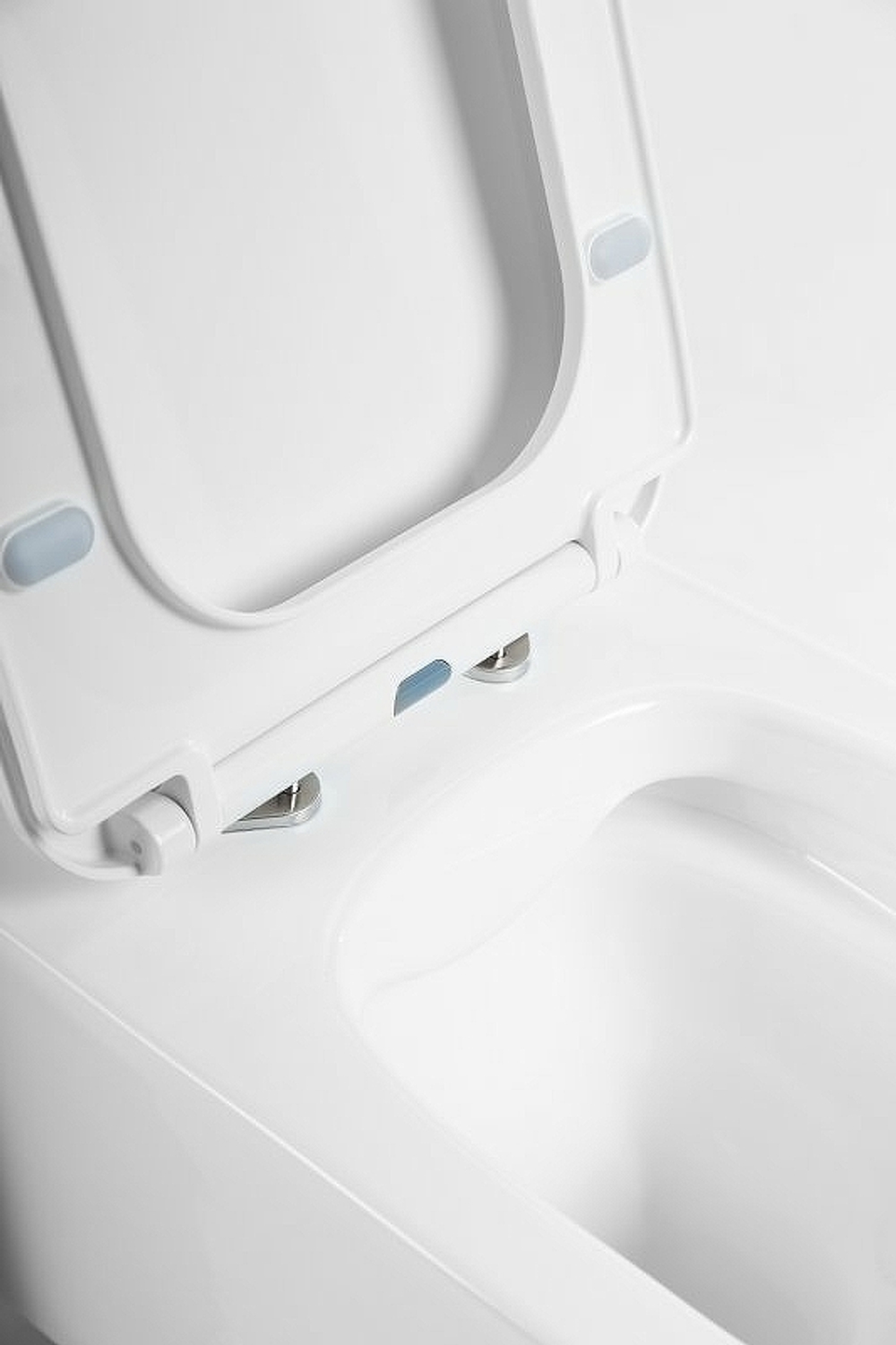 Унитаз BelBagno Genova BB1102CH подвесной без сиденья